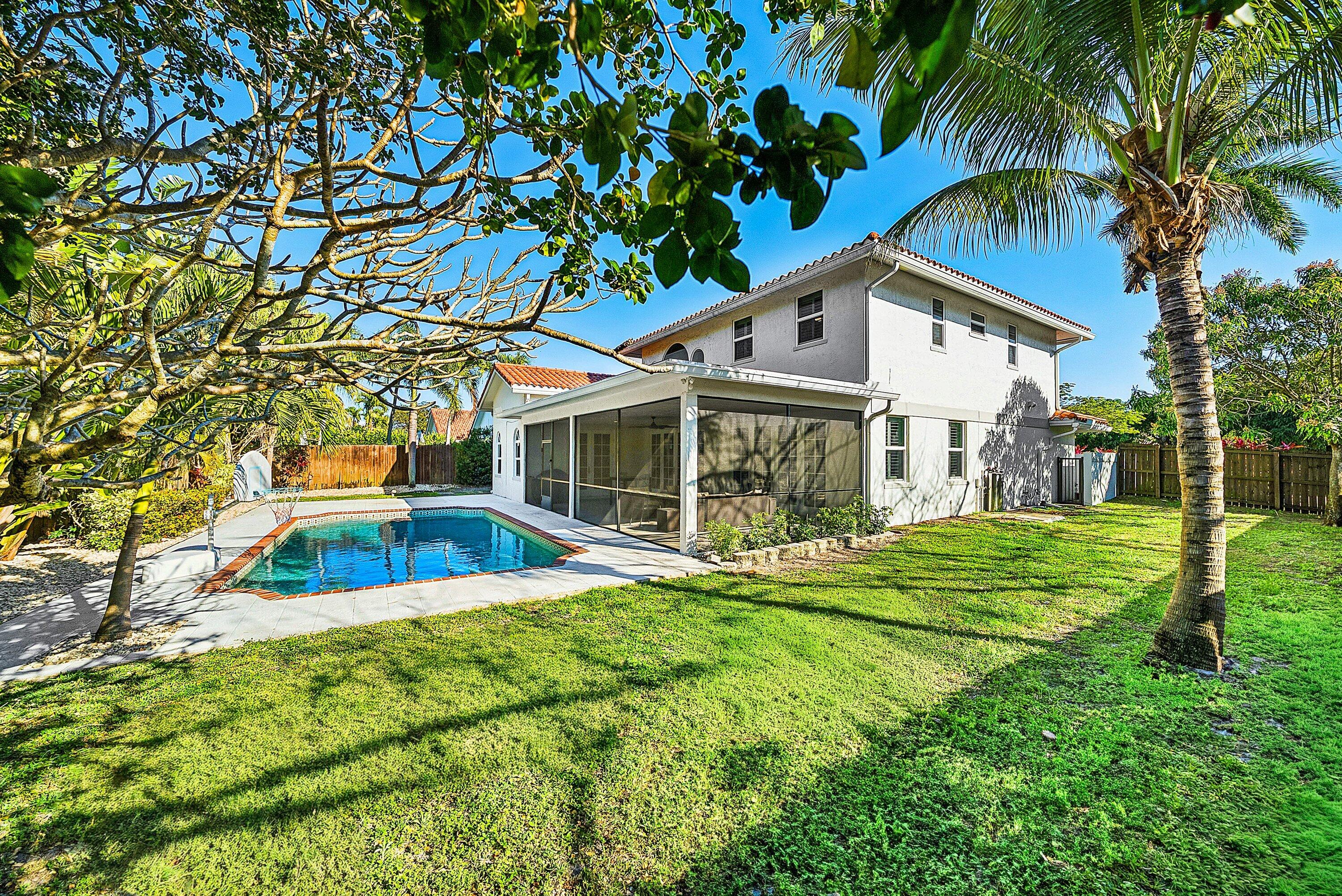 PALM BEACH FARMS CO 10 - Residential