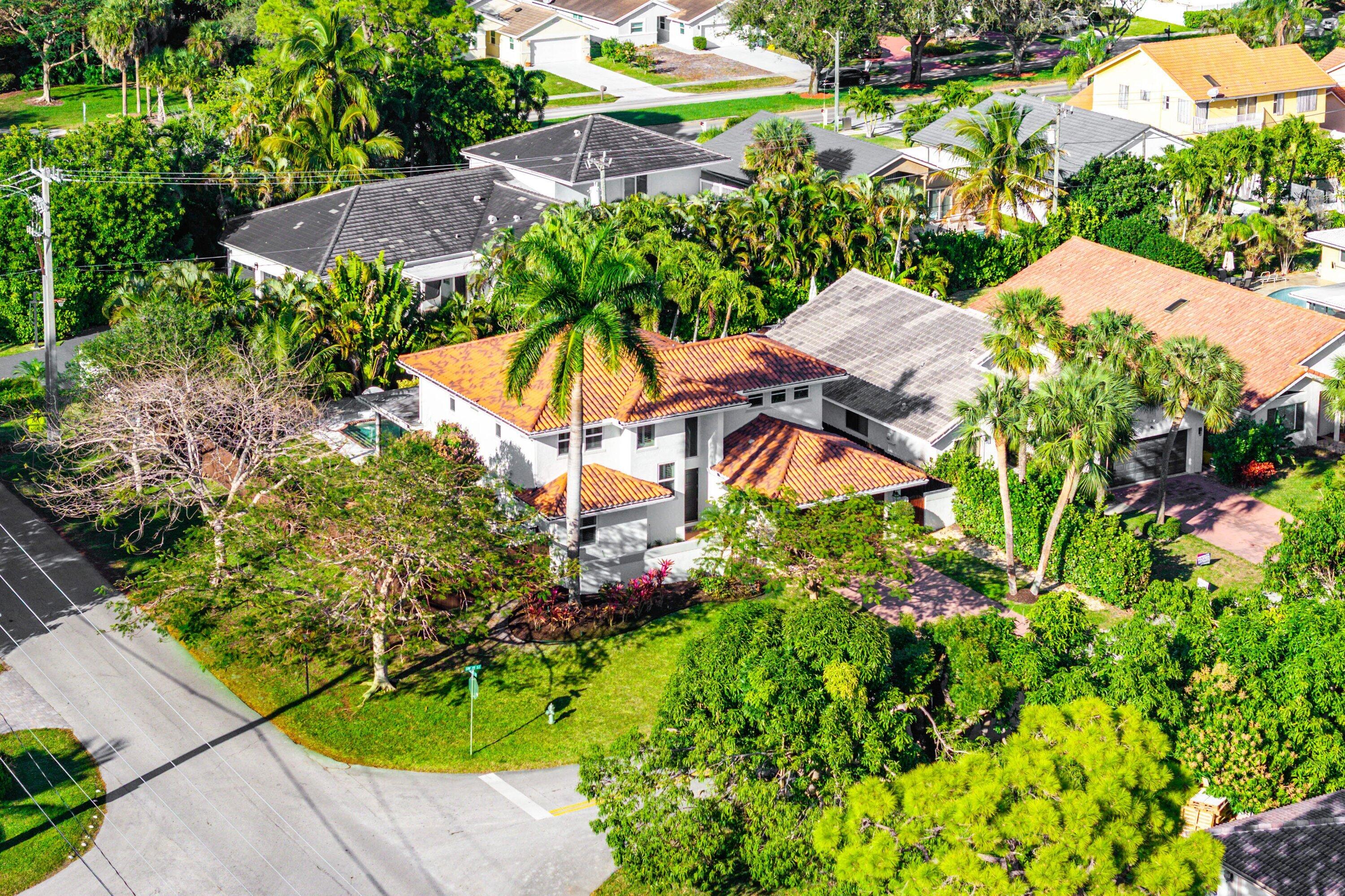 PALM BEACH FARMS CO 10 - Residential
