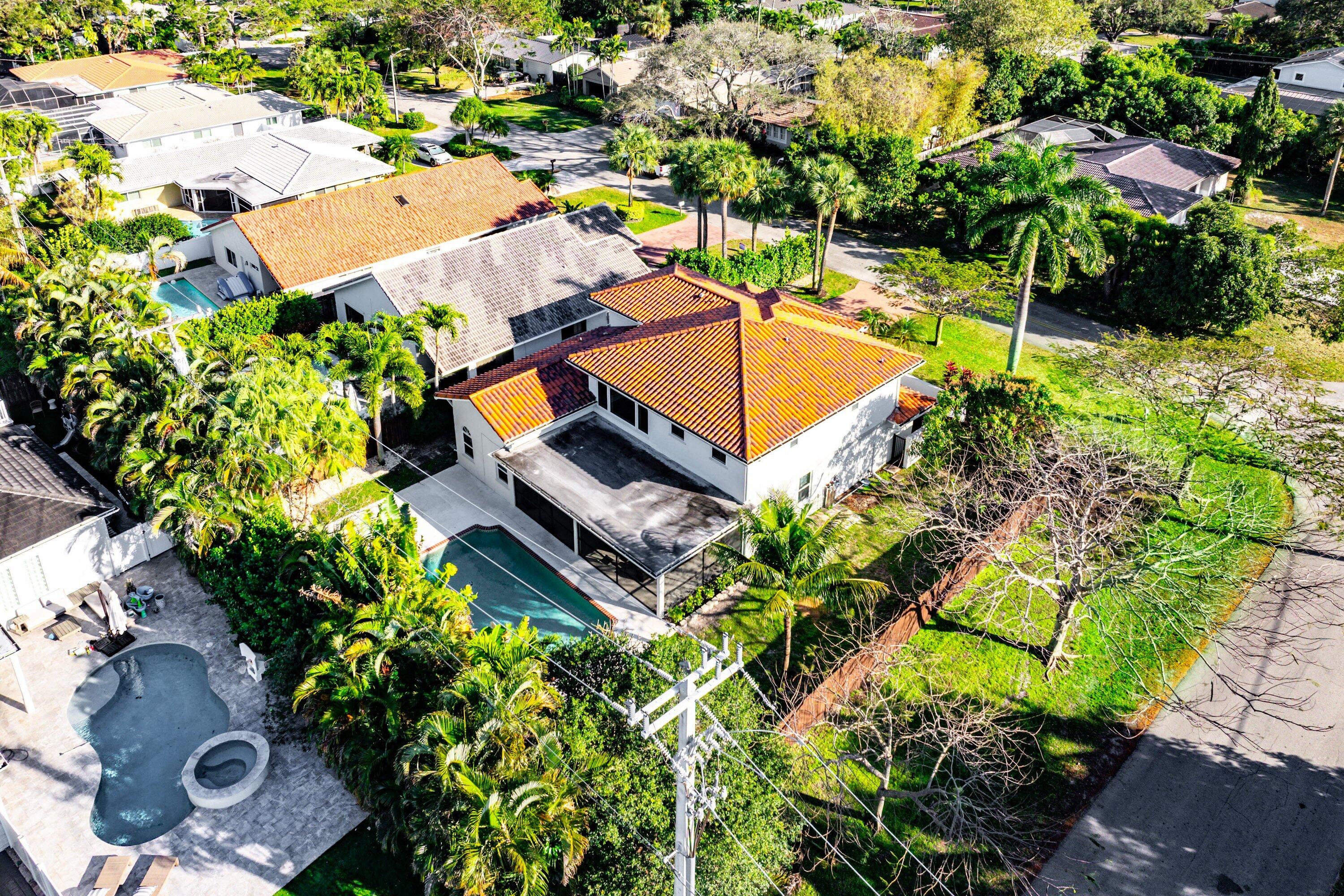 PALM BEACH FARMS CO 10 - Residential