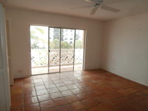 FLAGLER HOUSE CONDO - Residential