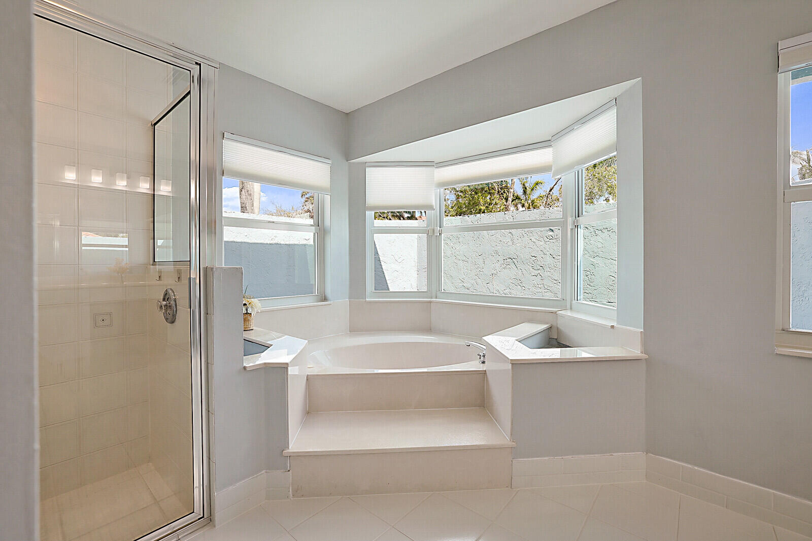 GREENVIEW SHORES 2 OF WELLINGTON - Residential