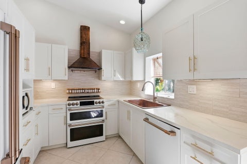 Tiny photo for 2230 NW 14th Street, Delray Beach, FL 33445 (MLS # B26086610)