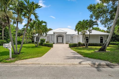 A home in Sewalls Point