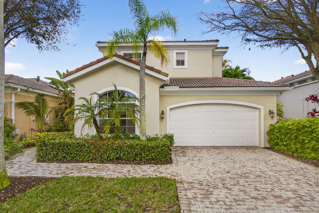 Photo of 207 Andalusia Drive, Palm Beach Gardens, FL 33418 (MLS # B26004342)