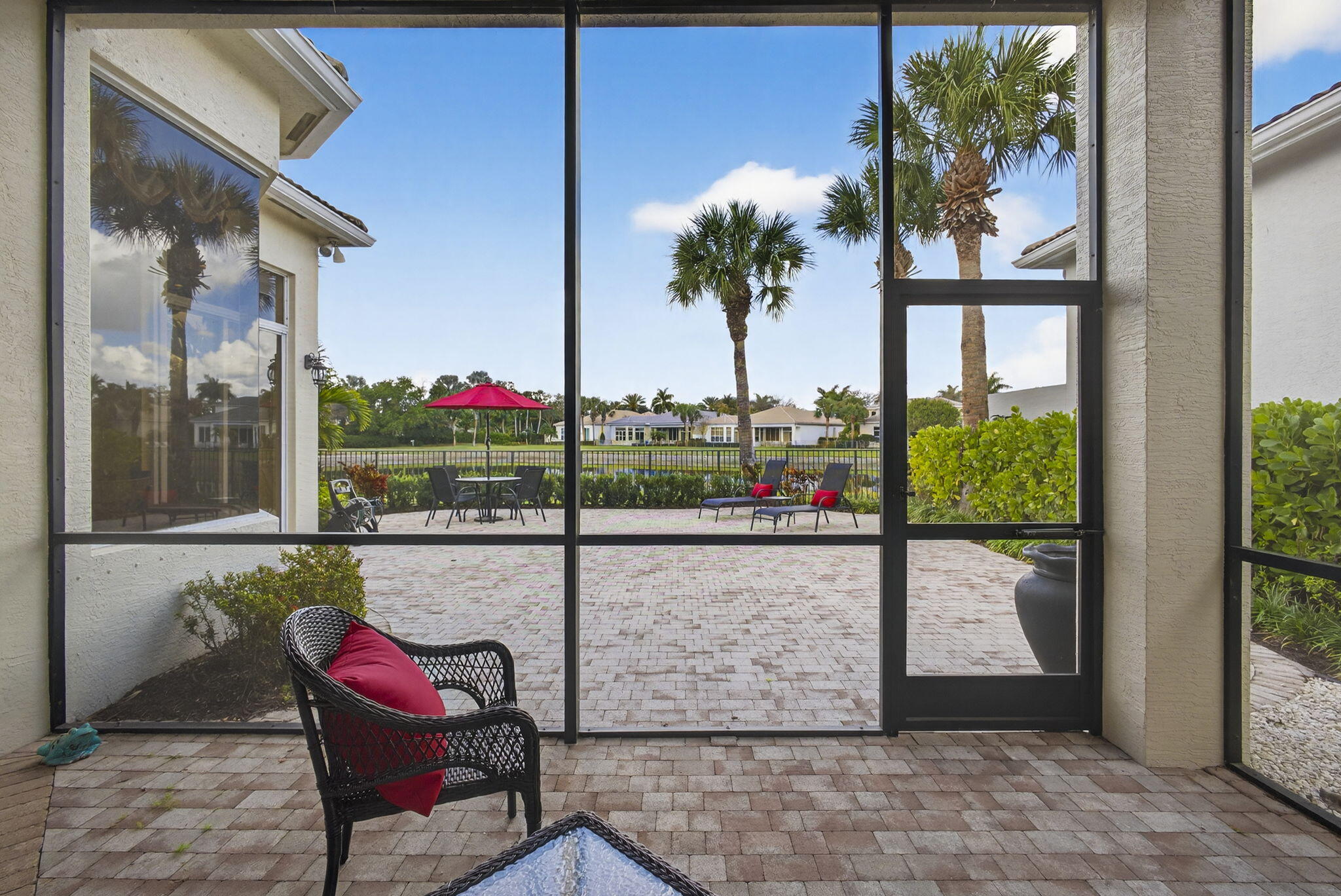 MIRASOL PAR 20 - Residential Lease