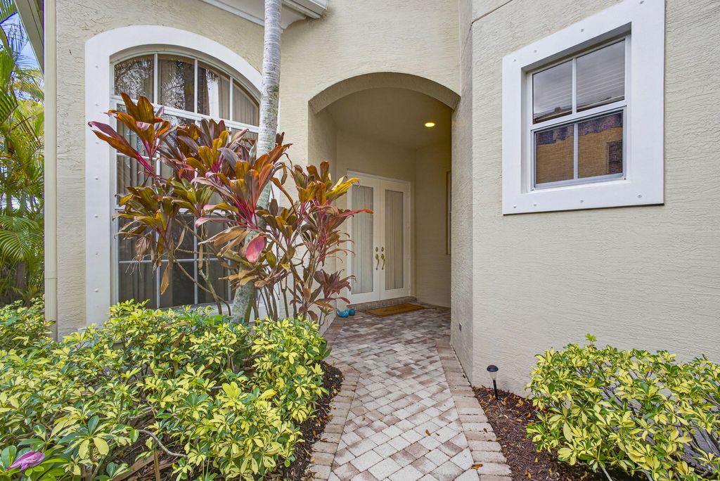Photo of 207 Andalusia Drive, Palm Beach Gardens, FL 33418 (MLS # B26004342)