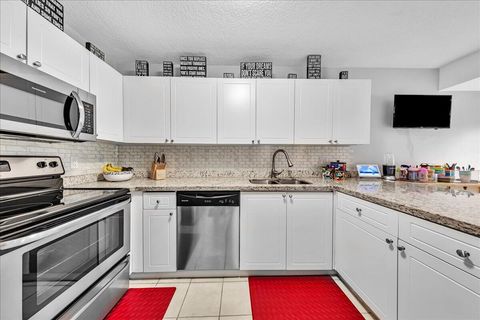 Tiny photo for 8715 Cleary Boulevard, Plantation, FL 33324 (MLS # B26014313)