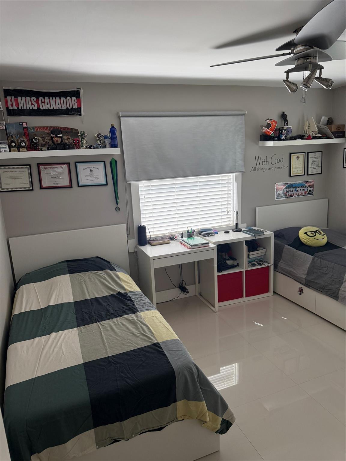 Buchanan Center 24-37 B - Residential