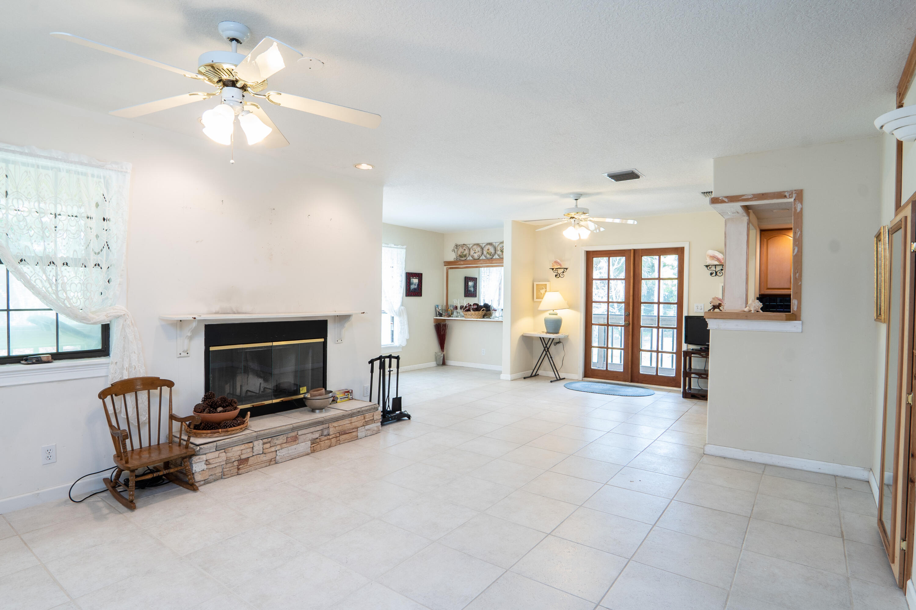 Loxahatchee Acreage - Residential