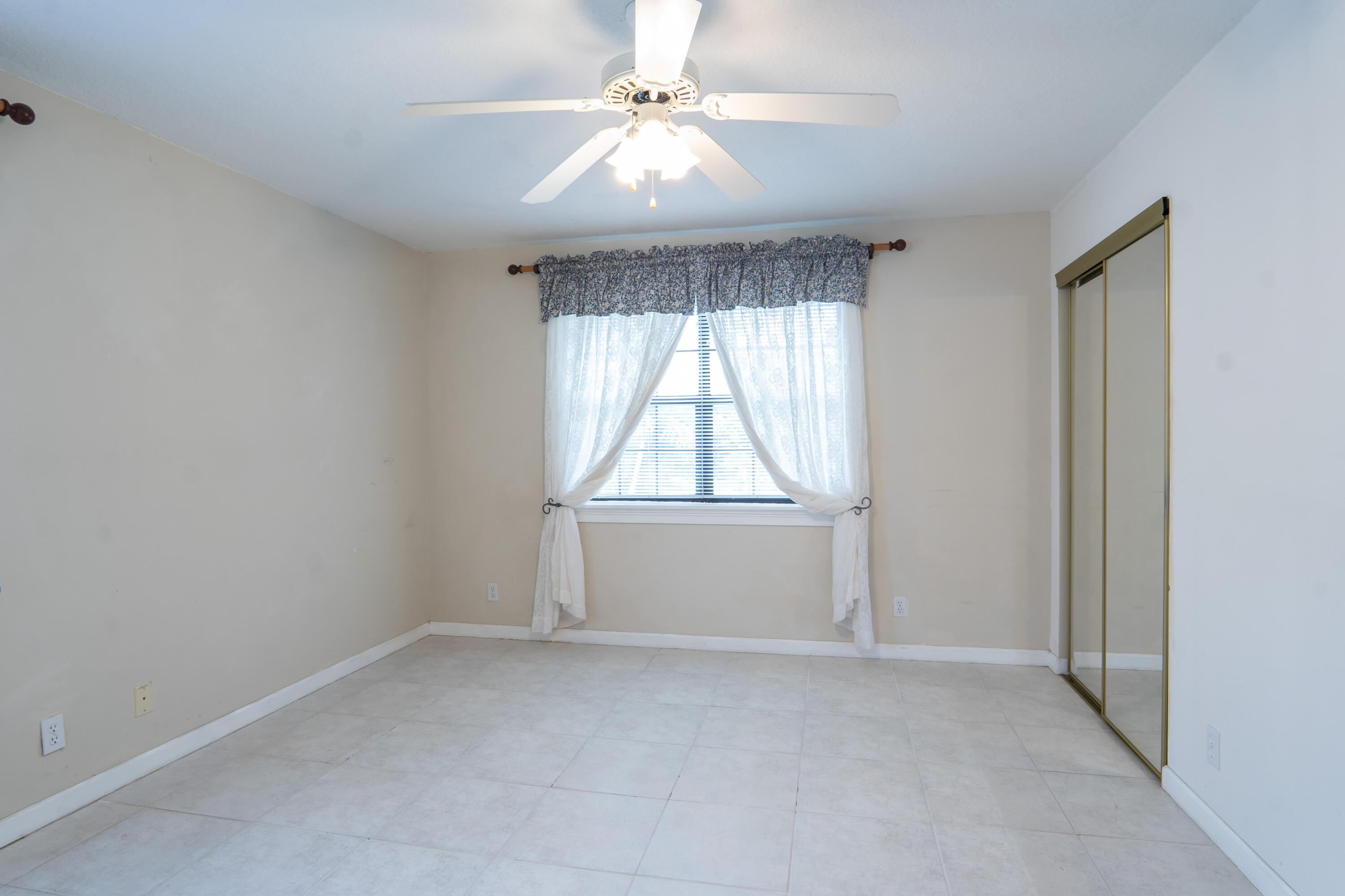 Loxahatchee Acreage - Residential