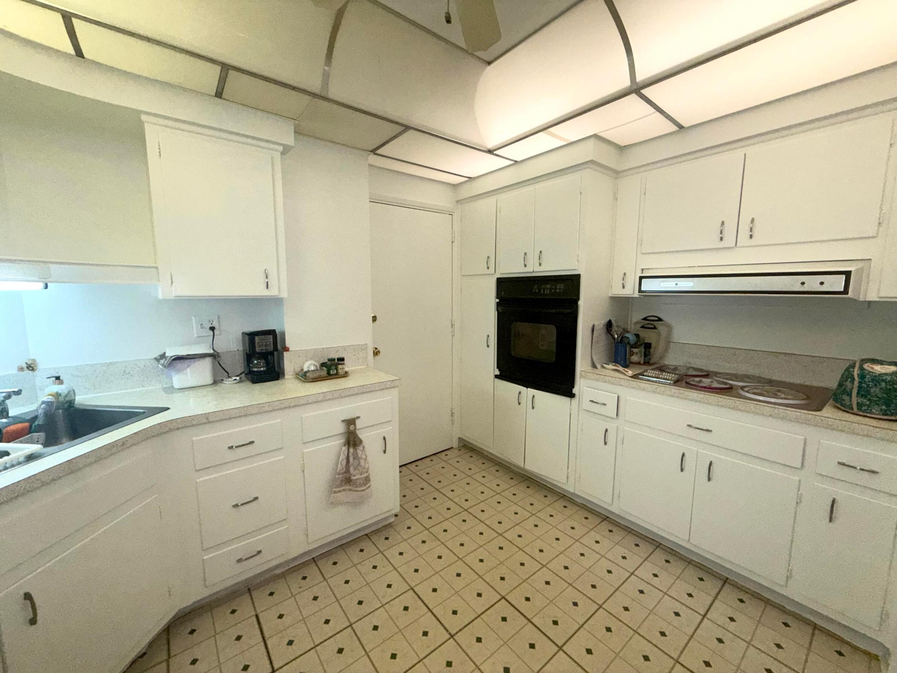 3233 NE 34th Street 1112