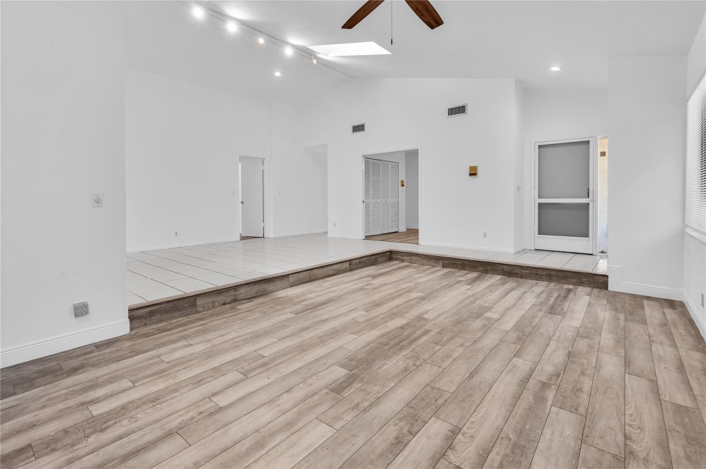 Photo of 7755 E Kenway Place, Boca Raton, FL 33433 (MLS # F10492205)