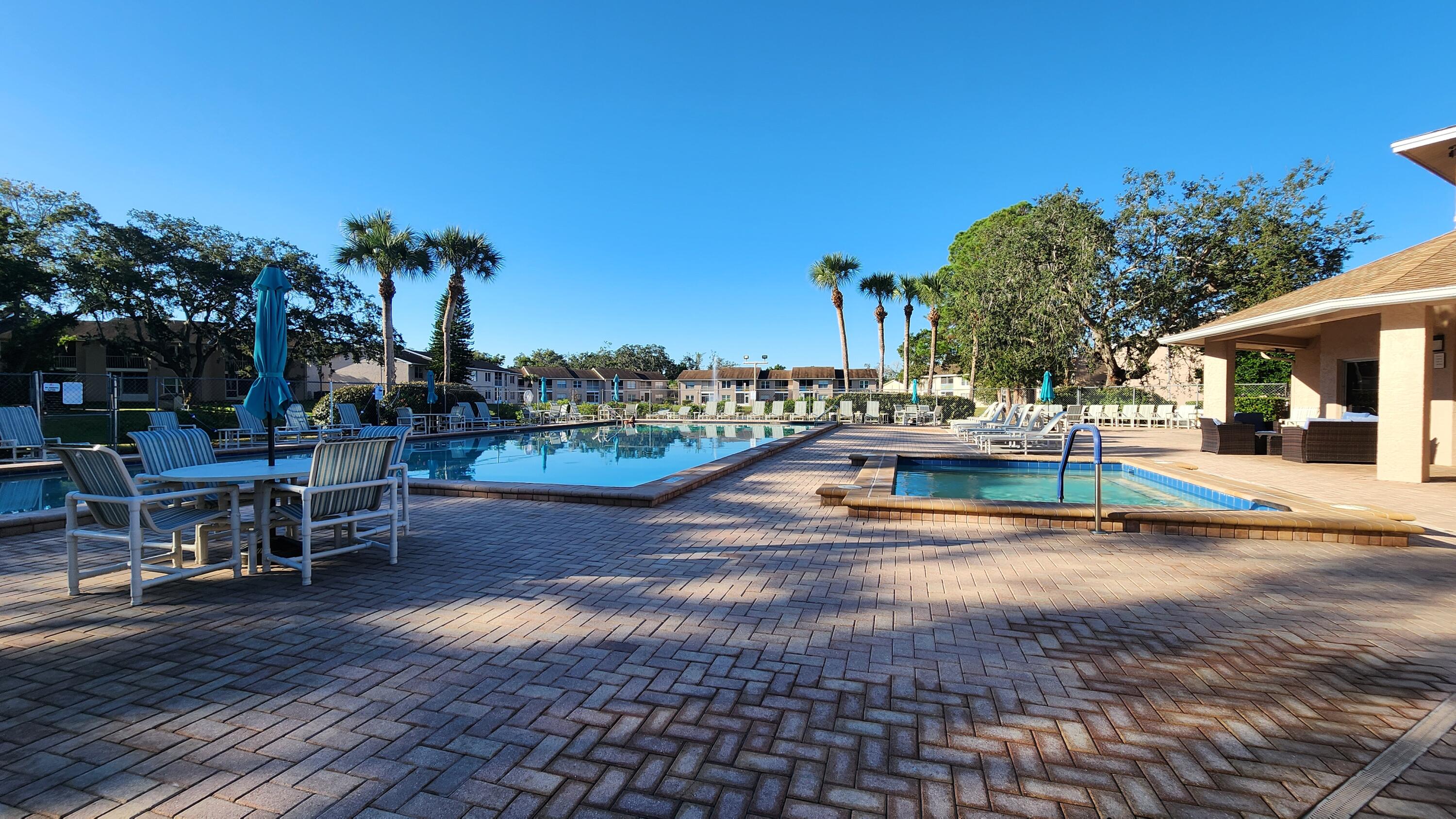 6440 Spring Flower Drive 14