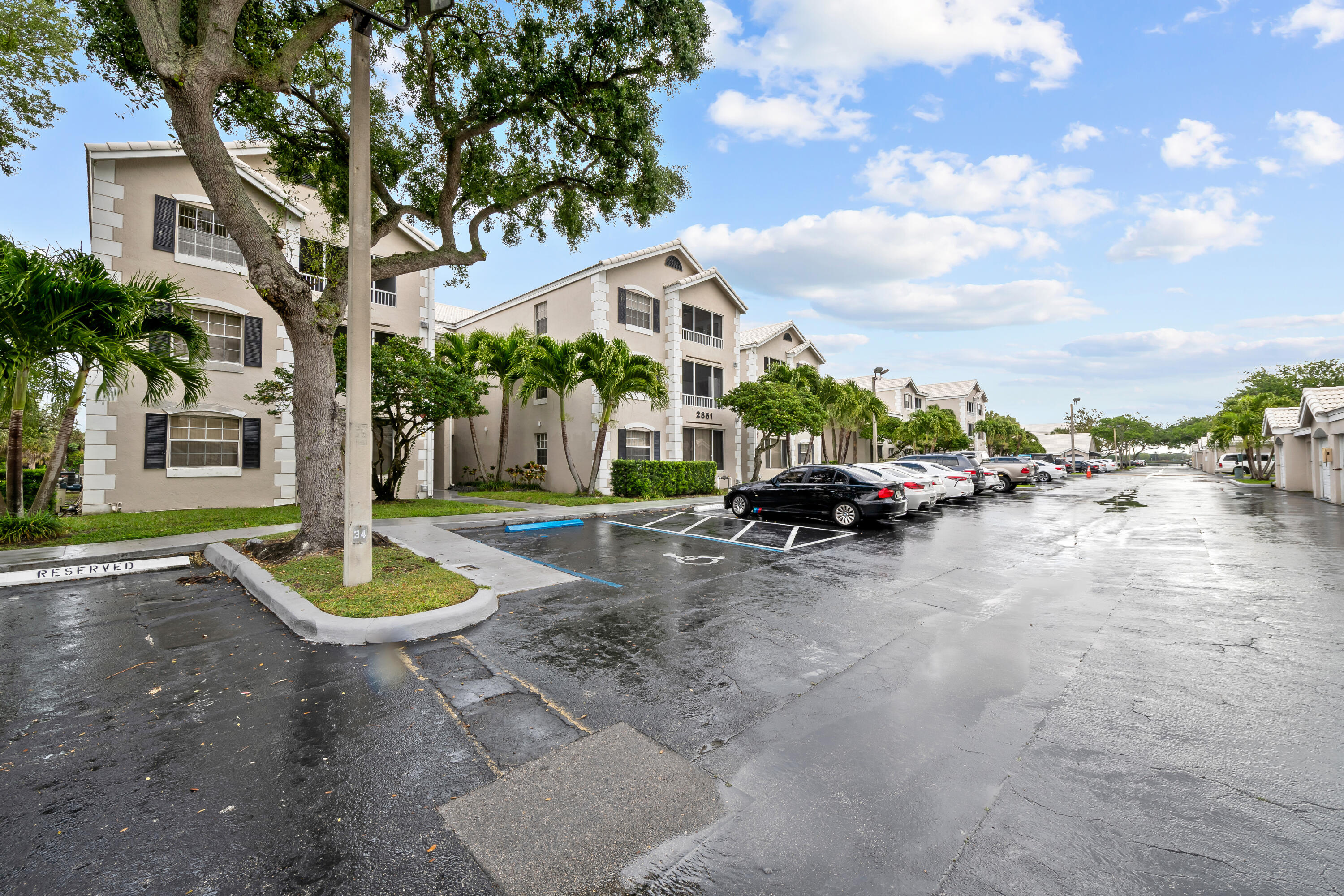 LAKEVIEW CLUB CONDO - Residential