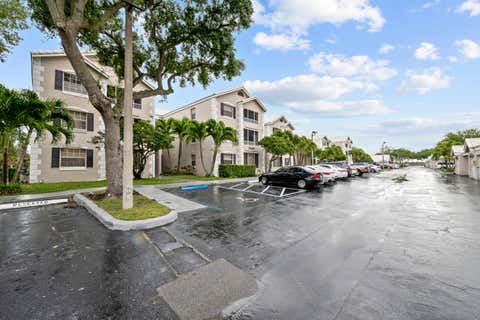 Tiny photo for 2861 N Oakland Forest Drive #202, Oakland Park, FL 33309 (MLS # B26026732)