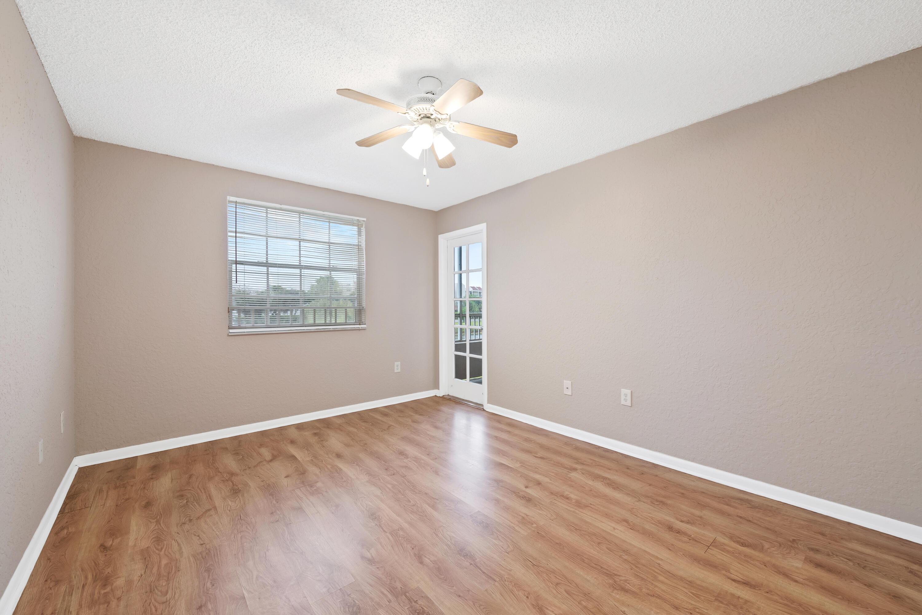 LAKEVIEW CLUB CONDO - Residential