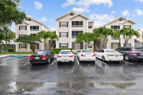 Tiny photo for 2861 N Oakland Forest Drive #202, Oakland Park, FL 33309 (MLS # B26026732)
