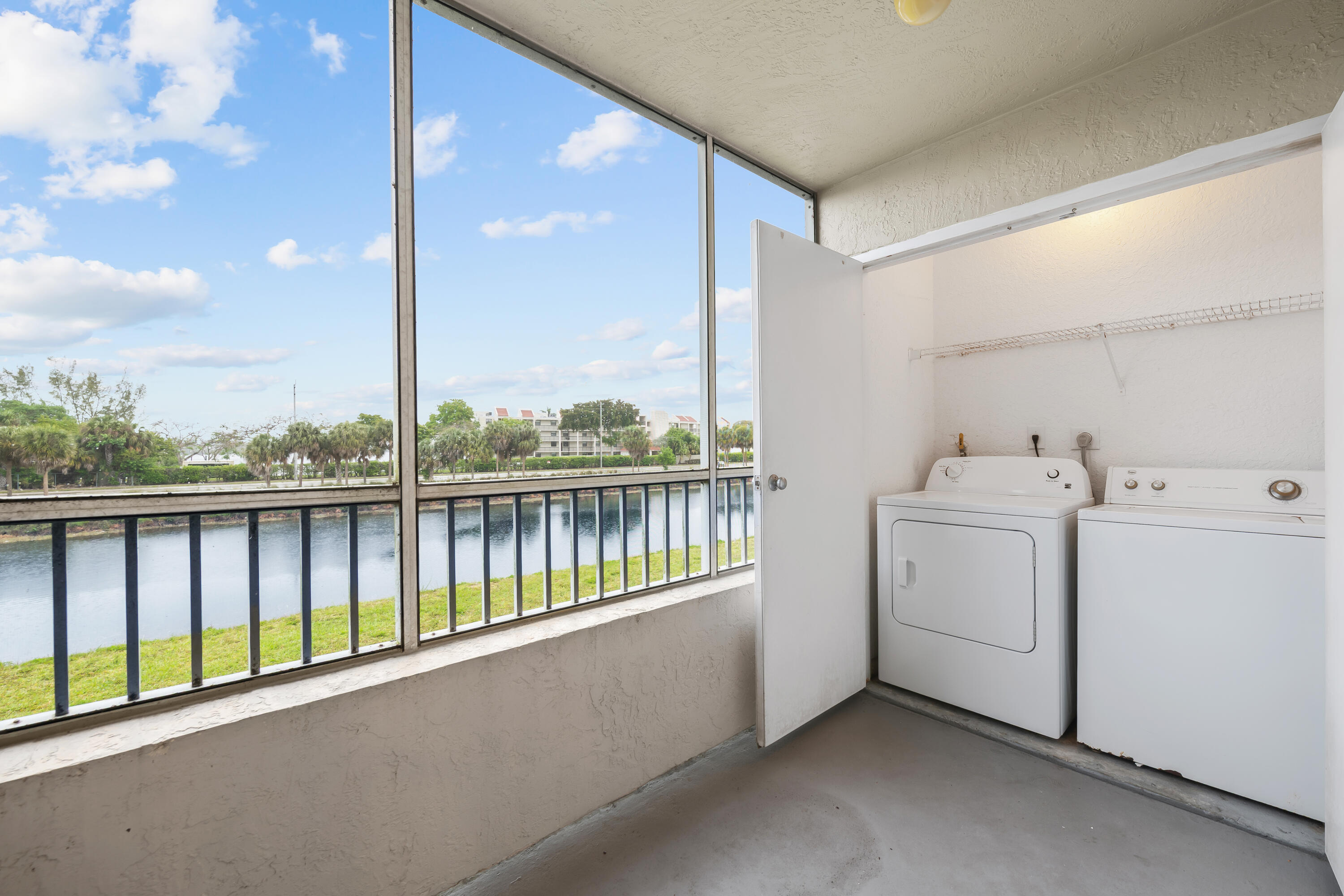 LAKEVIEW CLUB CONDO - Residential