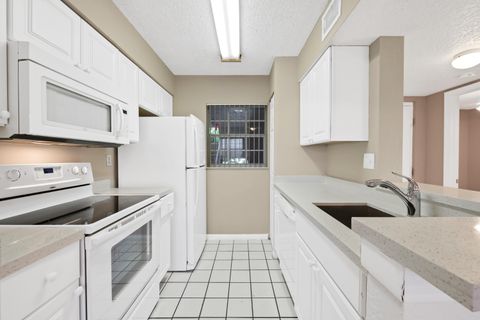 Tiny photo for 2861 N Oakland Forest Drive #202, Oakland Park, FL 33309 (MLS # B26026732)
