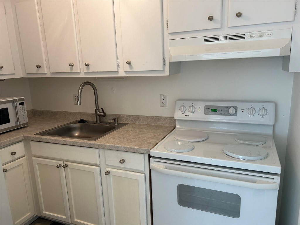 1851 NE 62nd Street 501