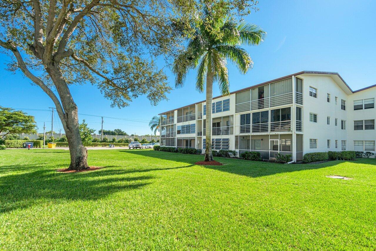 FANSHAW AT CENTURY VILLAG - Residential Lease