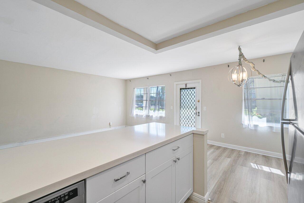 FANSHAW AT CENTURY VILLAG - Residential Lease