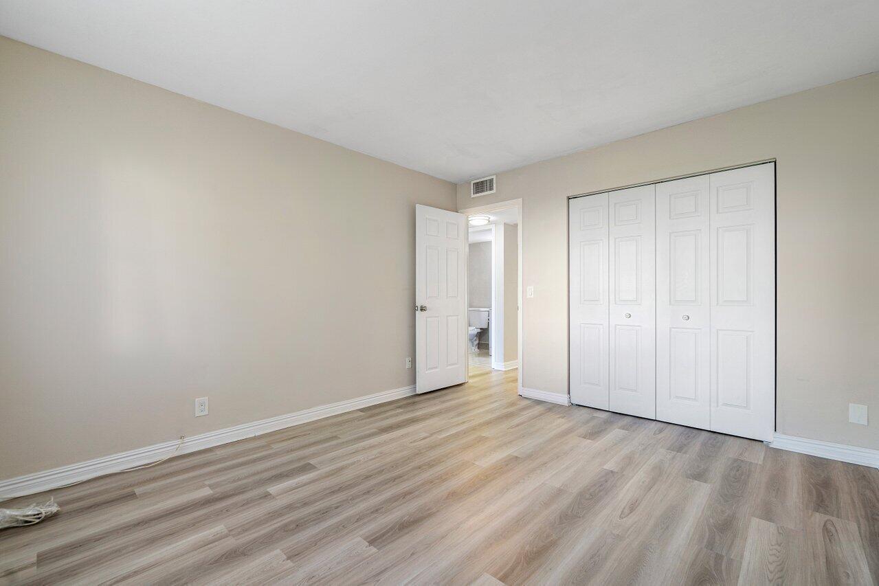 FANSHAW AT CENTURY VILLAG - Residential Lease