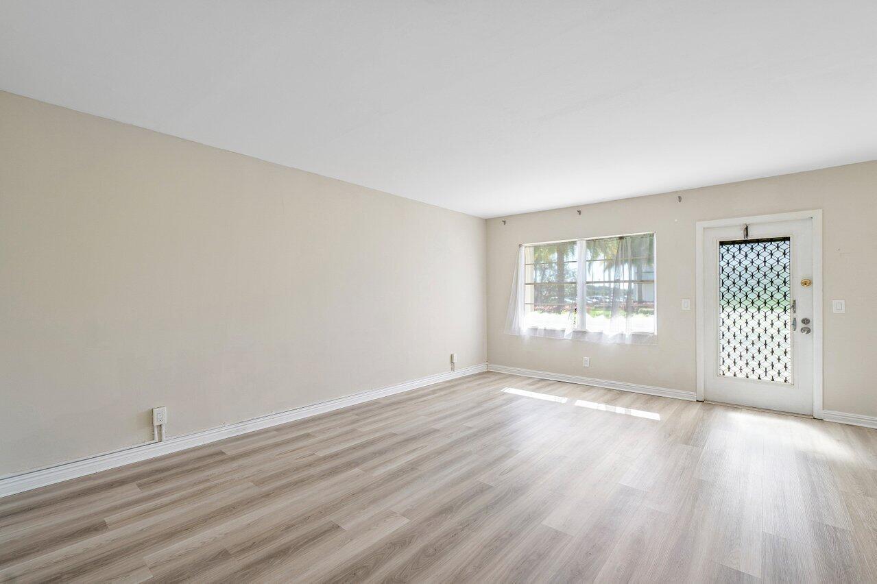 FANSHAW AT CENTURY VILLAG - Residential Lease
