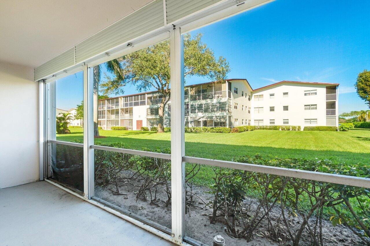 FANSHAW AT CENTURY VILLAG - Residential Lease