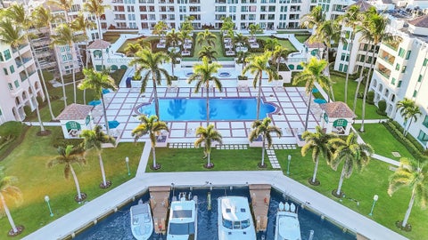 Tiny photo for 100 SE 5th Avenue #107, Boca Raton, FL 33432 (MLS # B26022584)