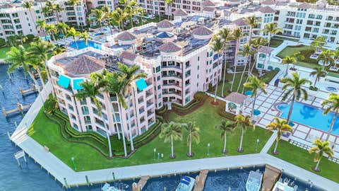 Tiny photo for 100 SE 5th Avenue #107, Boca Raton, FL 33432 (MLS # B26022584)