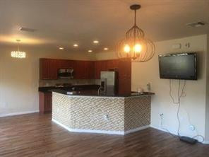 4755 Cypress Street 4755