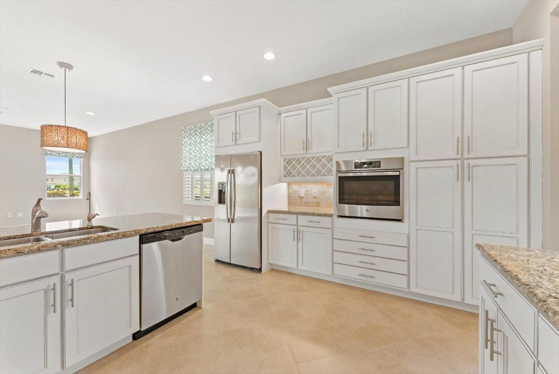 PORTOSOL - Residential