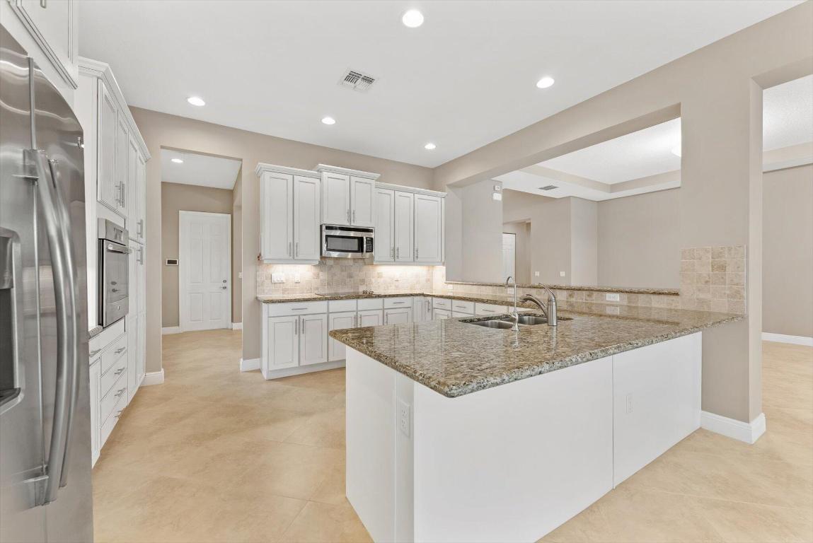 PORTOSOL - Residential