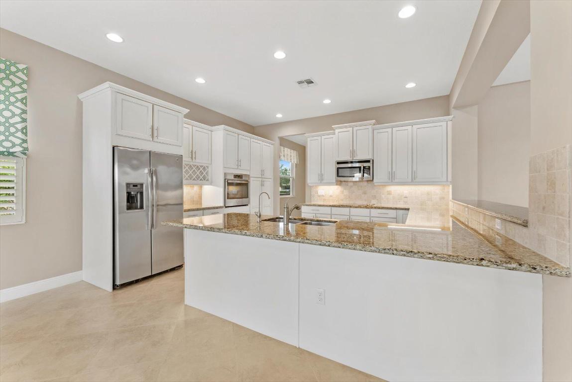 PORTOSOL - Residential