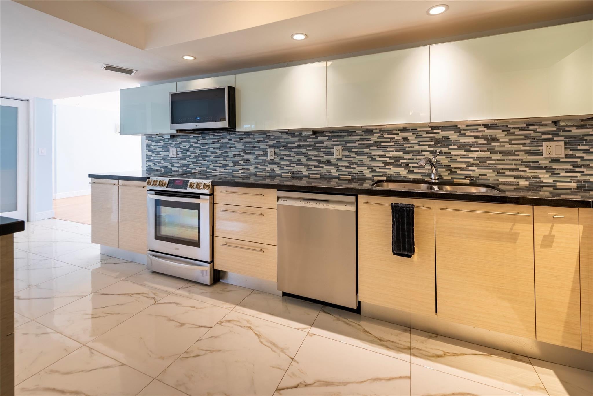 1151 N Fort Lauderdale Beach Boulevard 4c