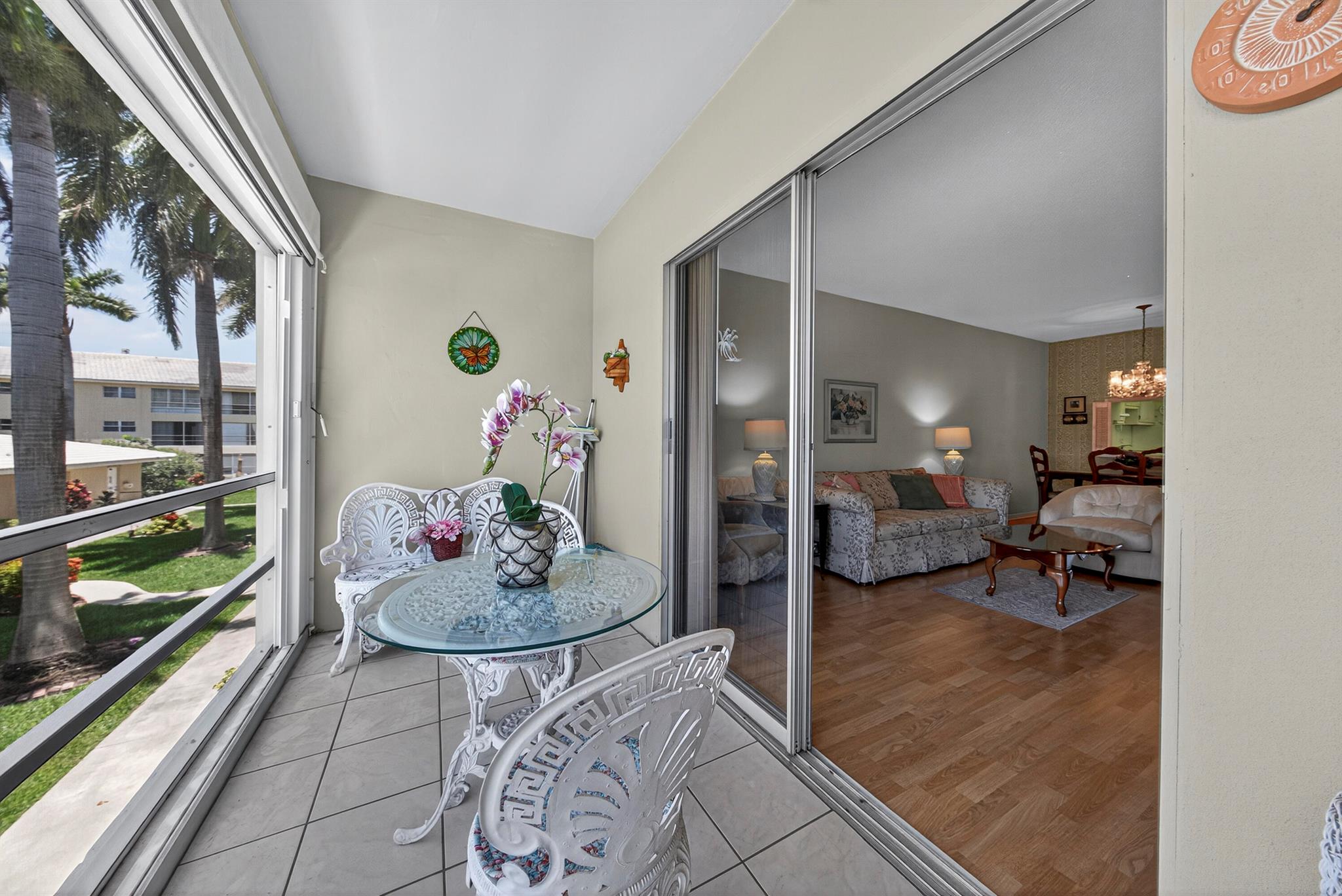 LIGHTHOUSE POINT GARDENS - Residential