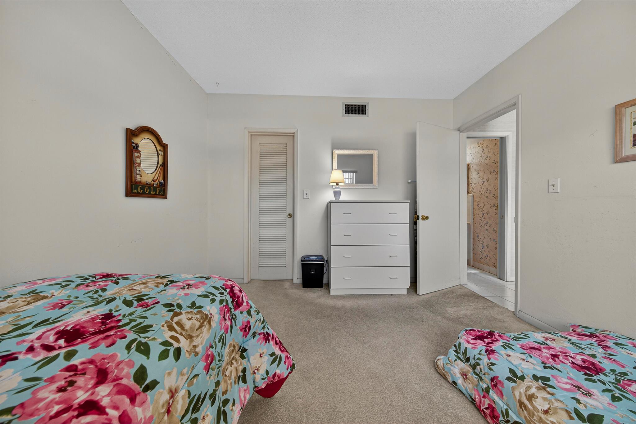 LIGHTHOUSE POINT GARDENS - Residential