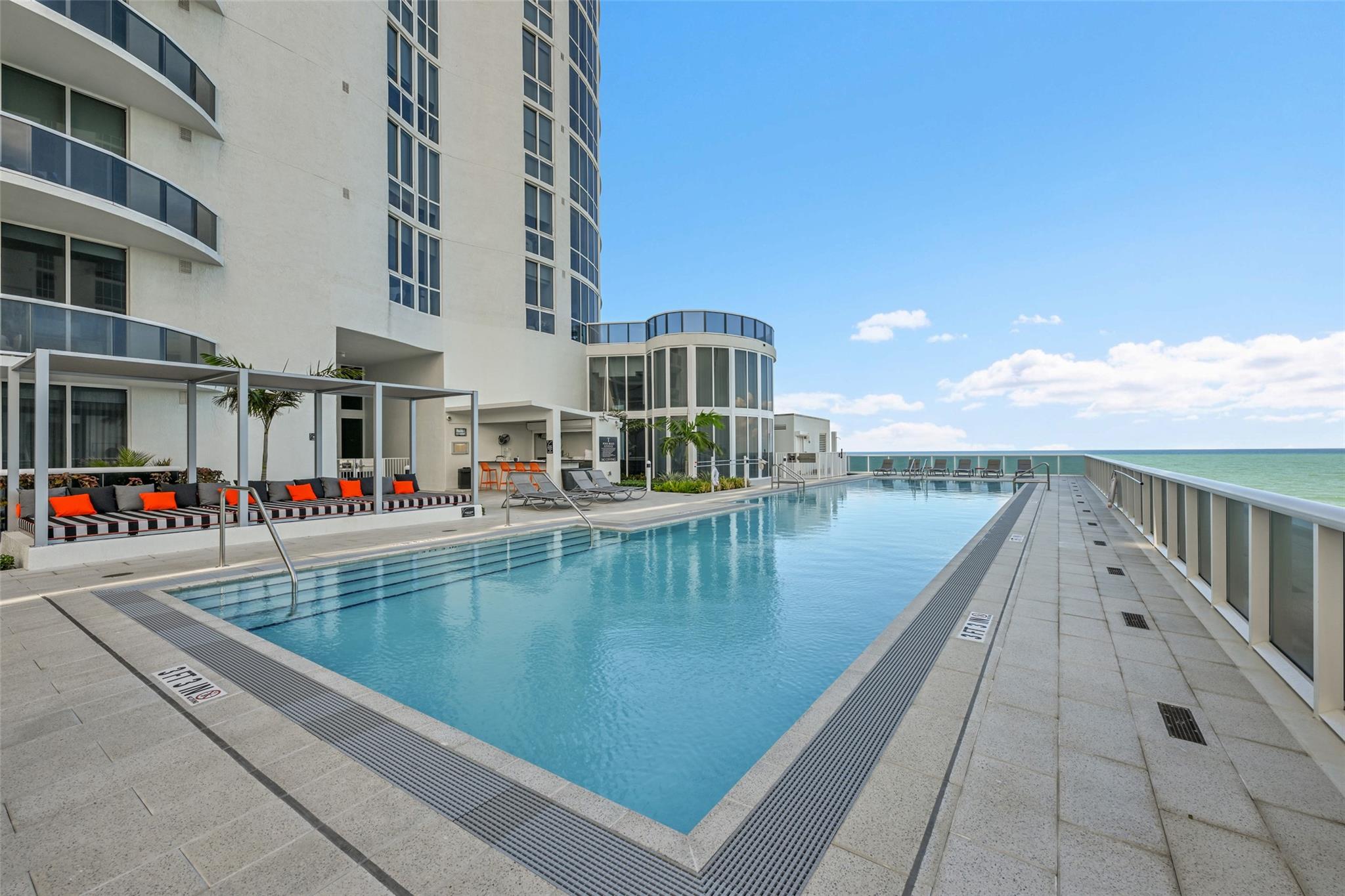 Trump Tower I - Residential