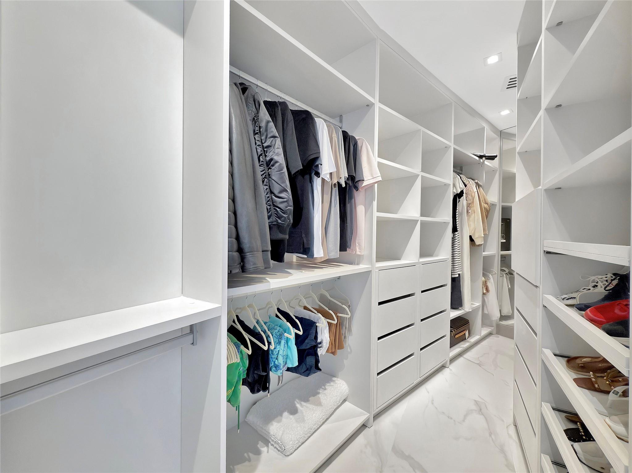 Trump Tower I - Residential