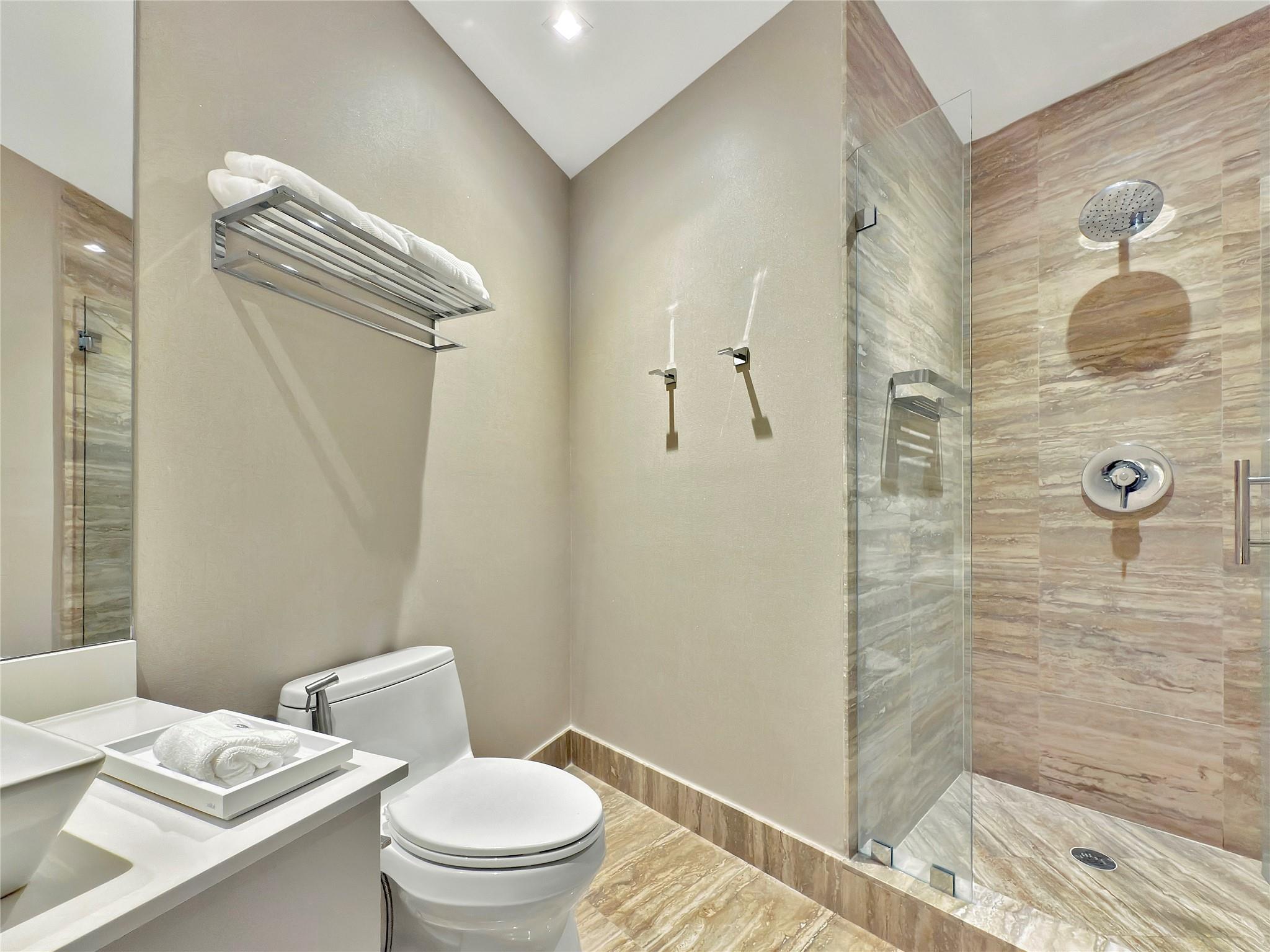 Trump Tower I - Residential