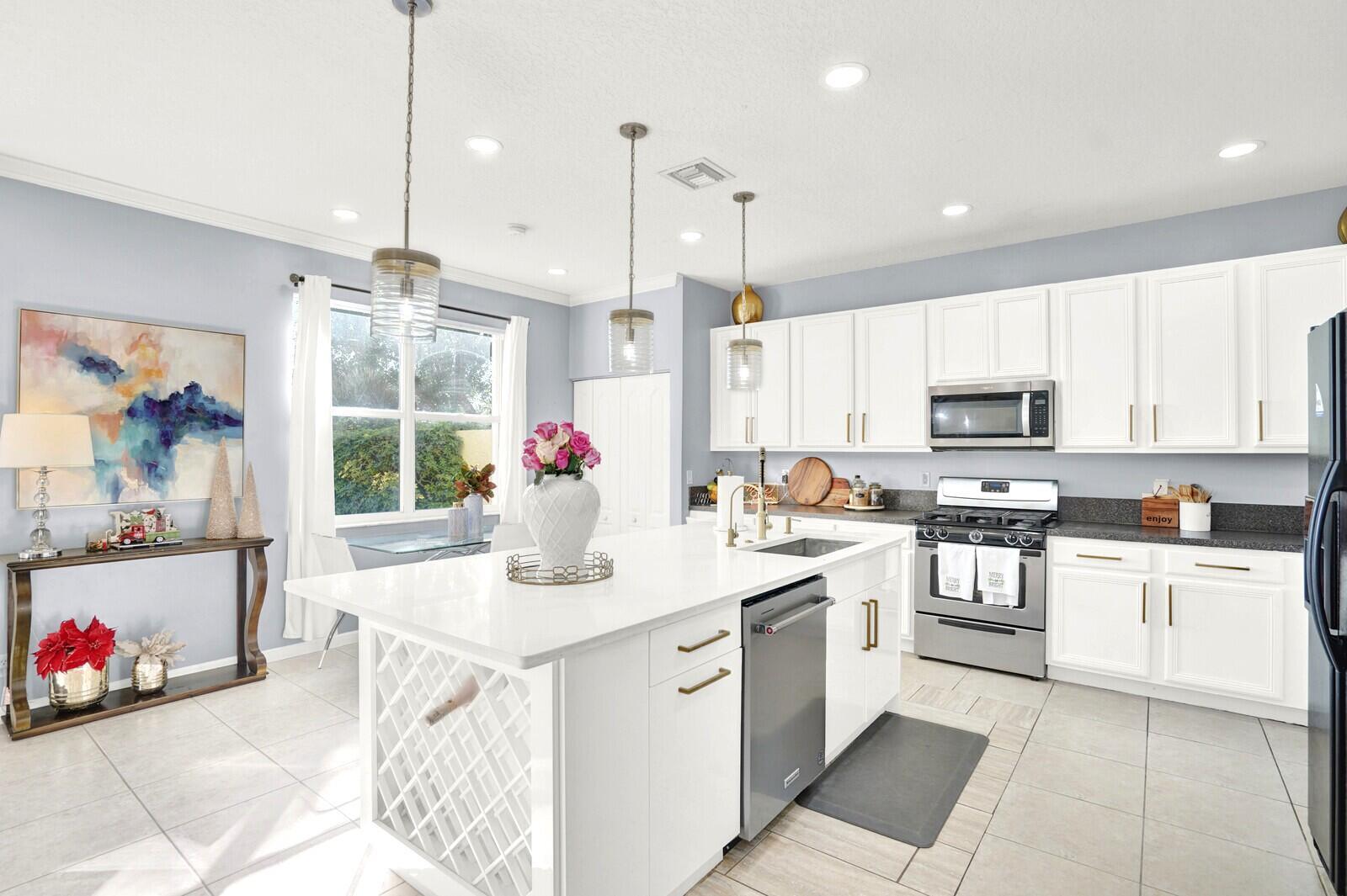 ANTHONY GROVES PH 1 - Residential