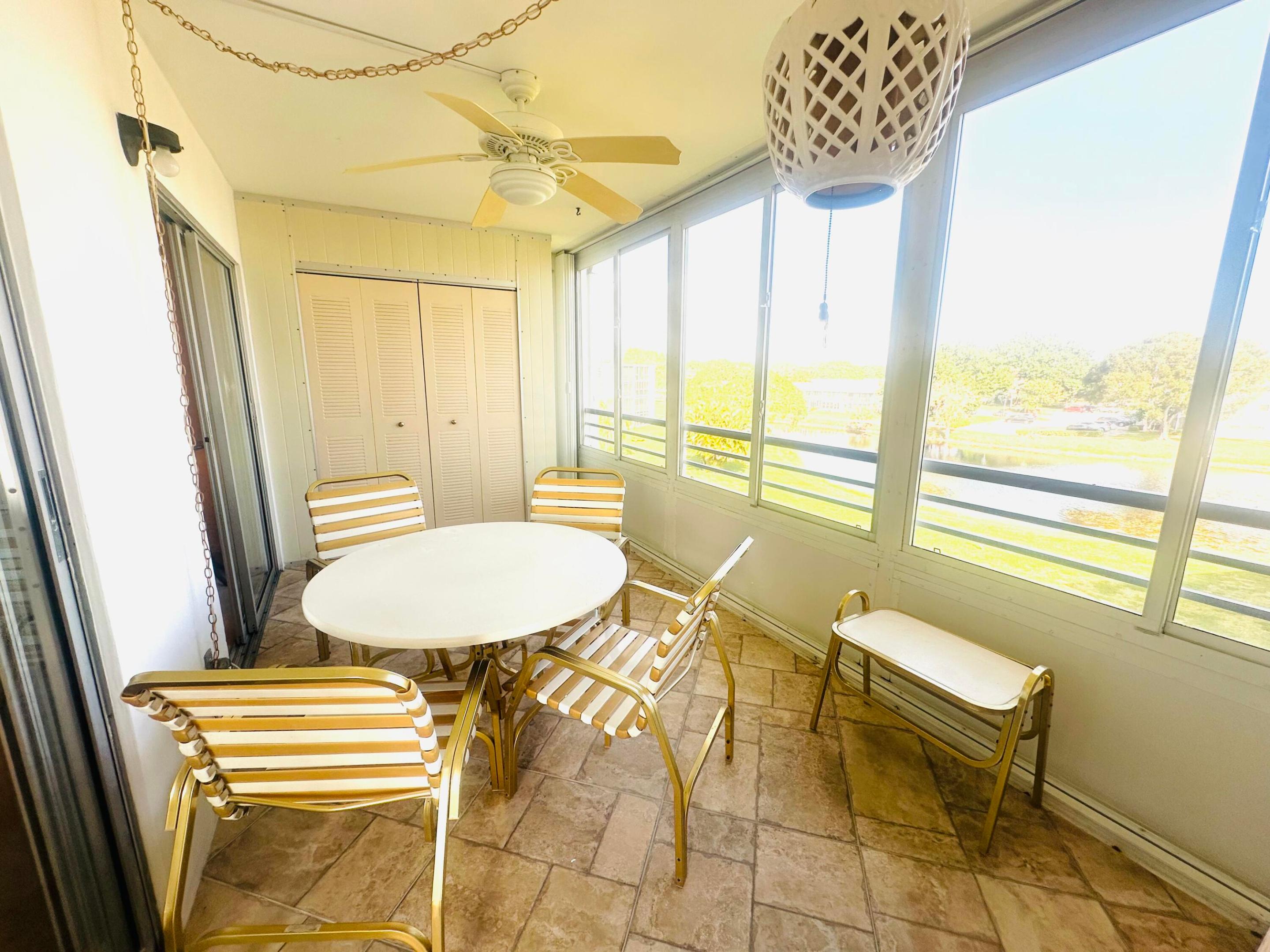 OAKRIDGE V CONDO - Residential