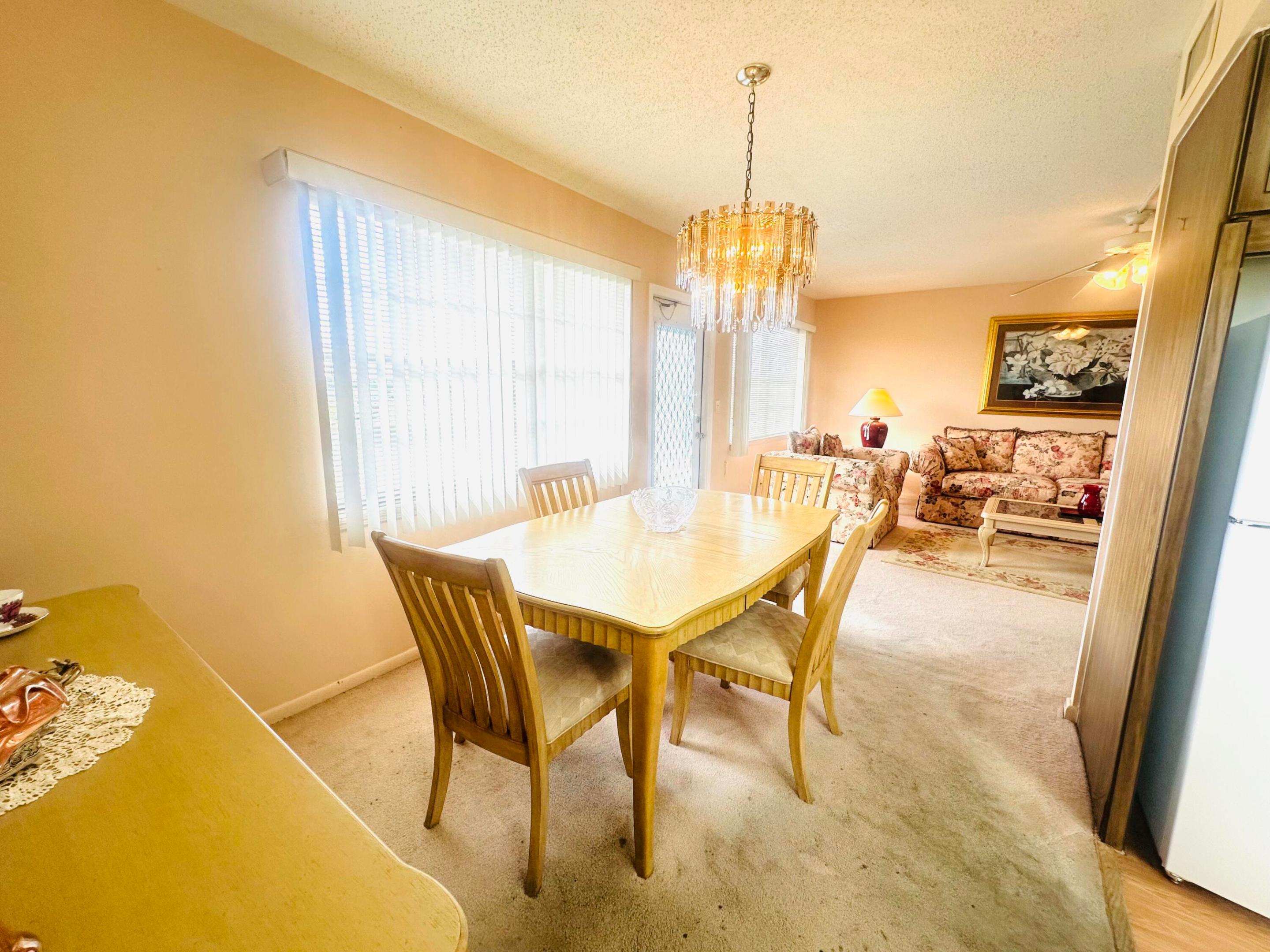 OAKRIDGE V CONDO - Residential