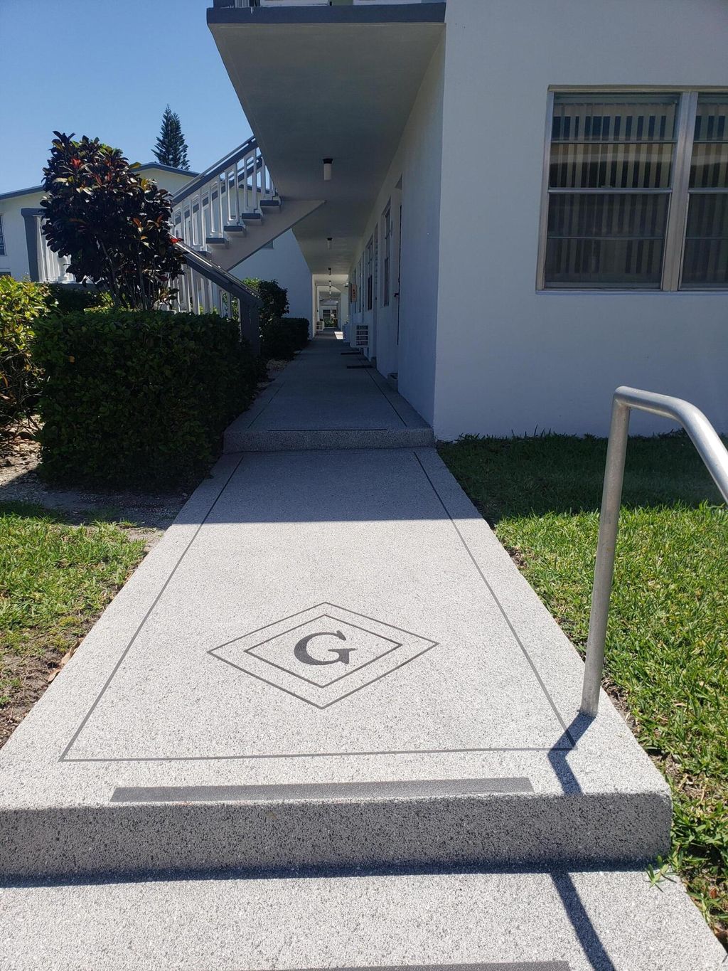 Photo of 157 Andover G, West Palm Beach, FL 33417 (MLS # B26027989)