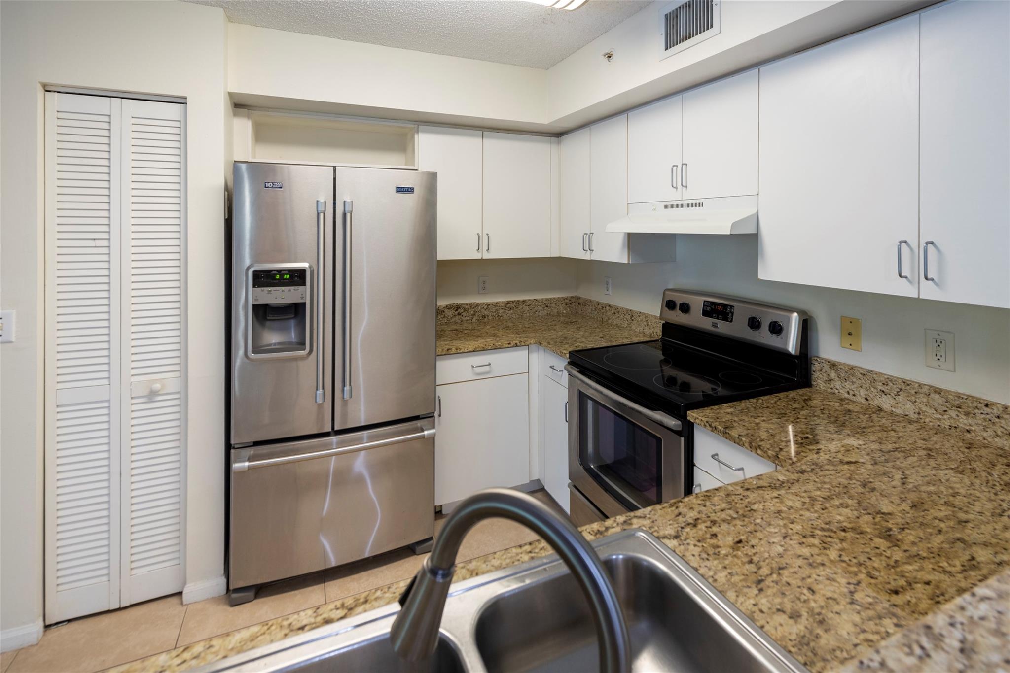 Carrington At Coconut Cre - Residential Lease