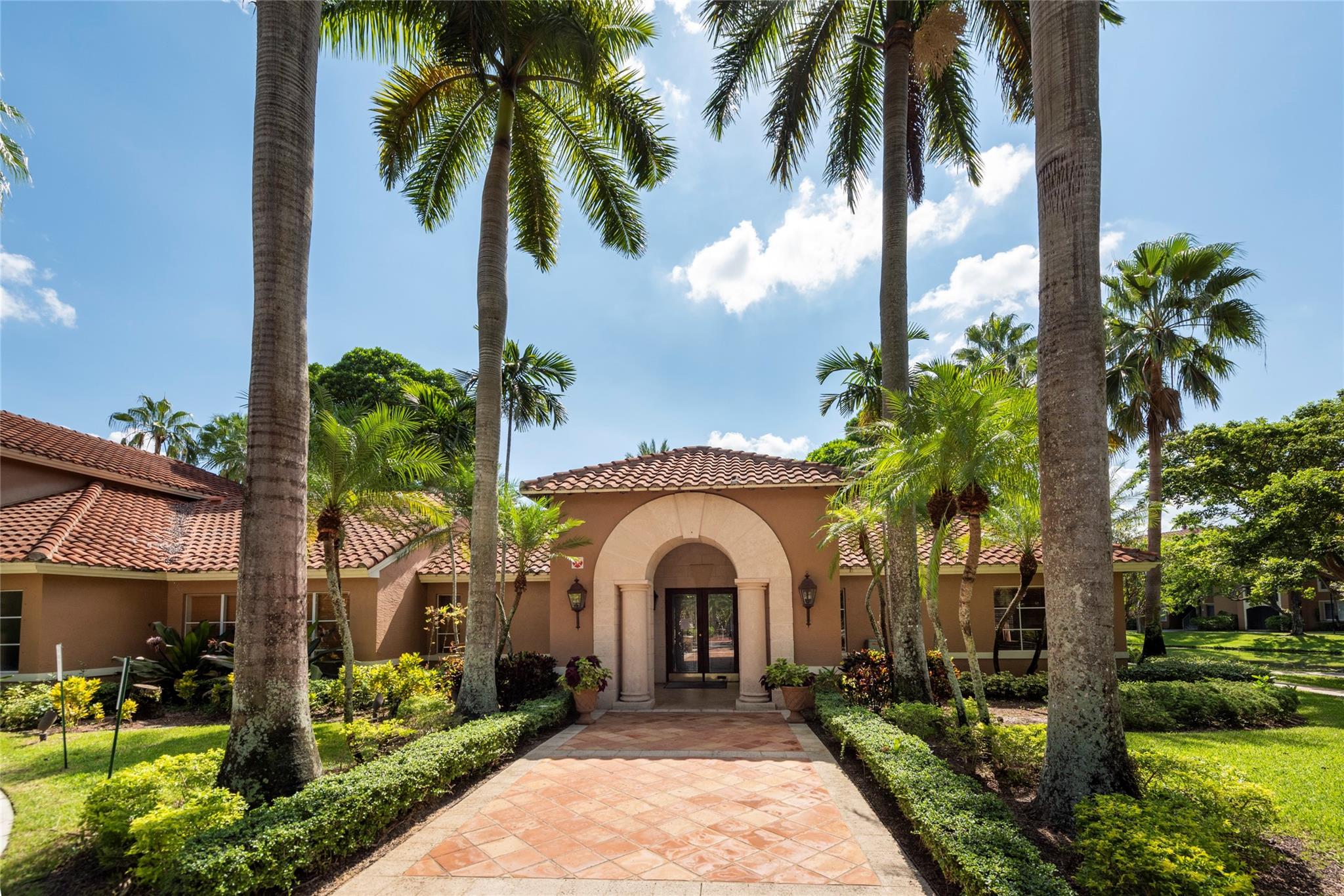 Carrington At Coconut Cre - Residential Lease