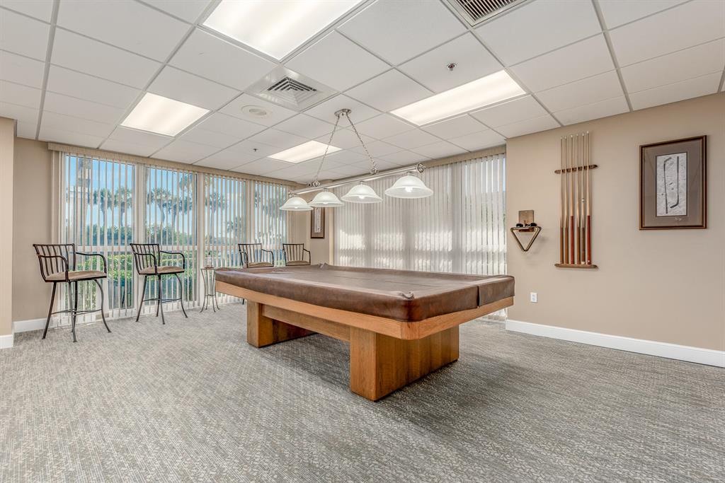 AQUANIQUE OCEAN CLUB, A CONDOMINIUM - Residential