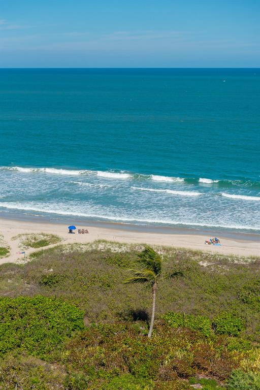 AQUANIQUE OCEAN CLUB, A CONDOMINIUM - Residential