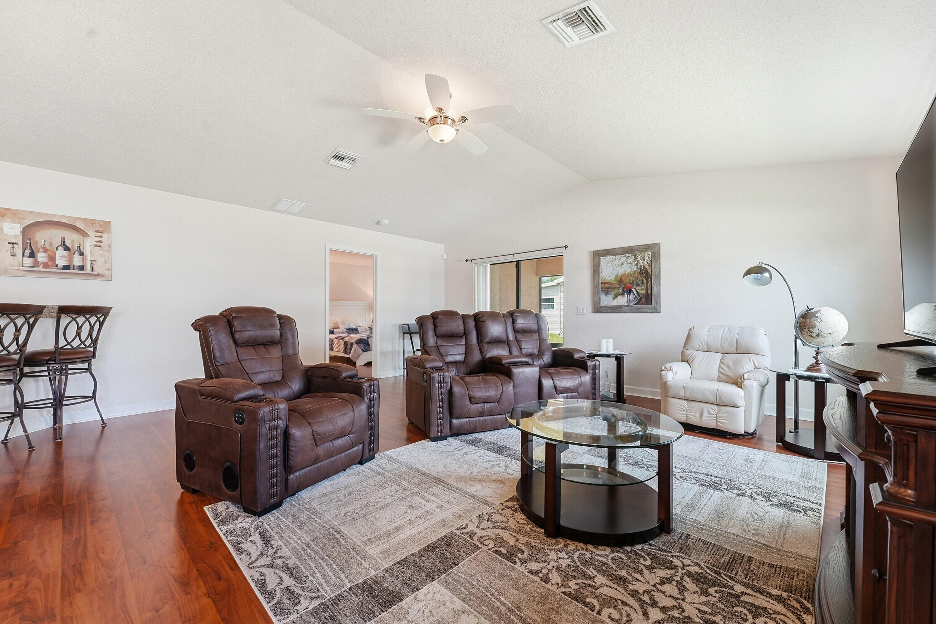 SPANISH LAKES FAIRWAYS LEASEHOLD ESTATES - Residential